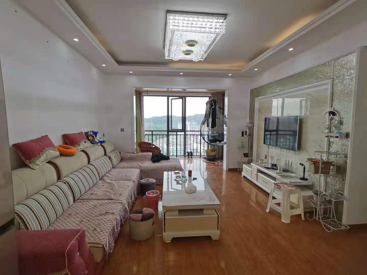 紫君花园,纯属捡便宜!九九成新豪华装修出门就是五小射中菜市和超市场1