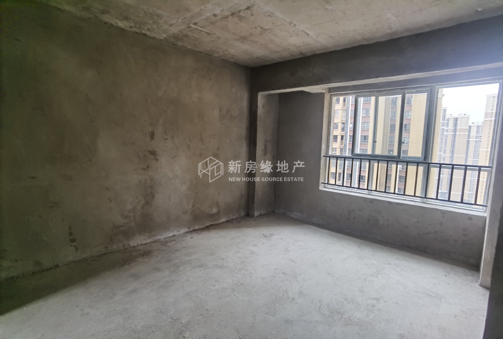 卧龙大都会,卧龙大都会毛坯三室好房出售6