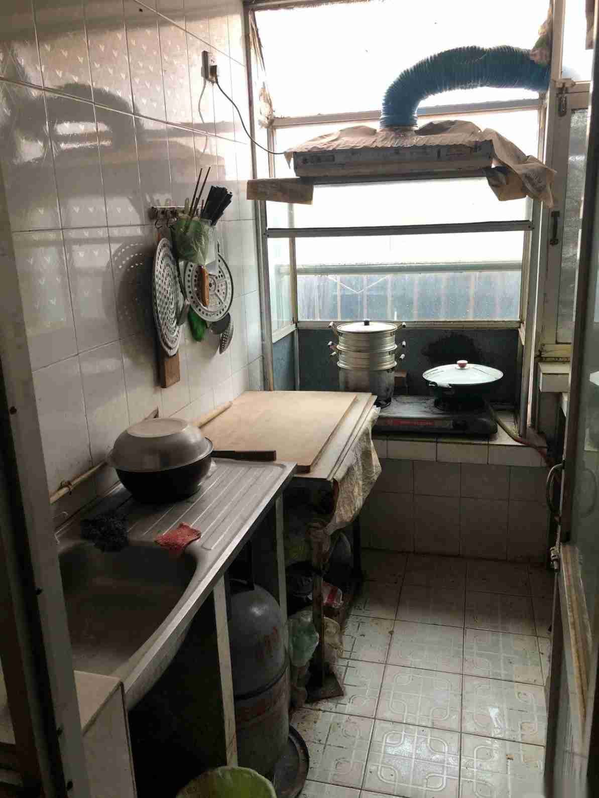 测井站家属楼,凤城园九区3室2厅1卫1