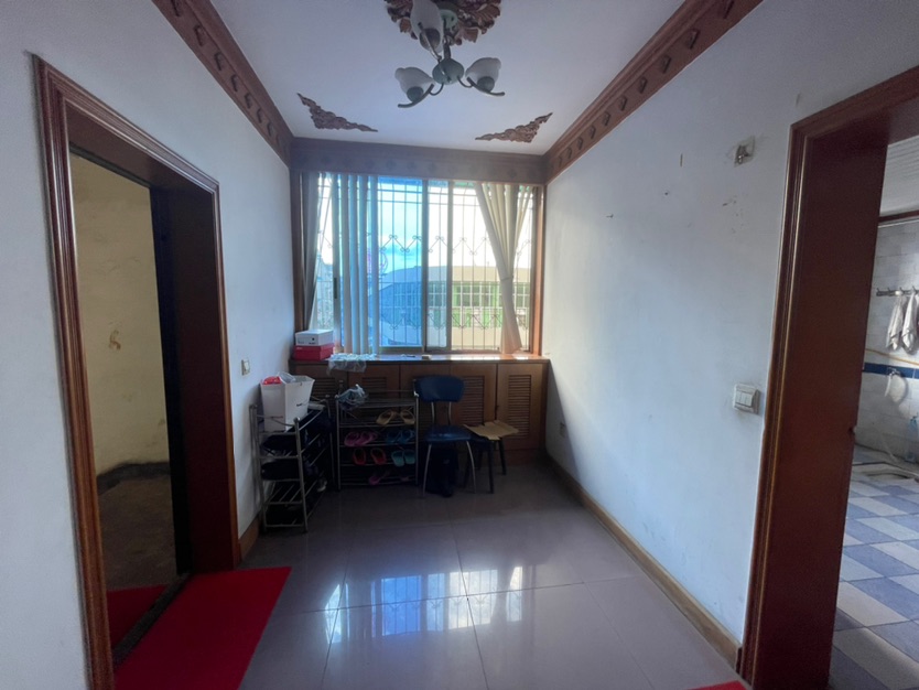 文卫街小区,文卫街小区5万元220㎡4室2厅2卫1阳台精装,好房不等人3