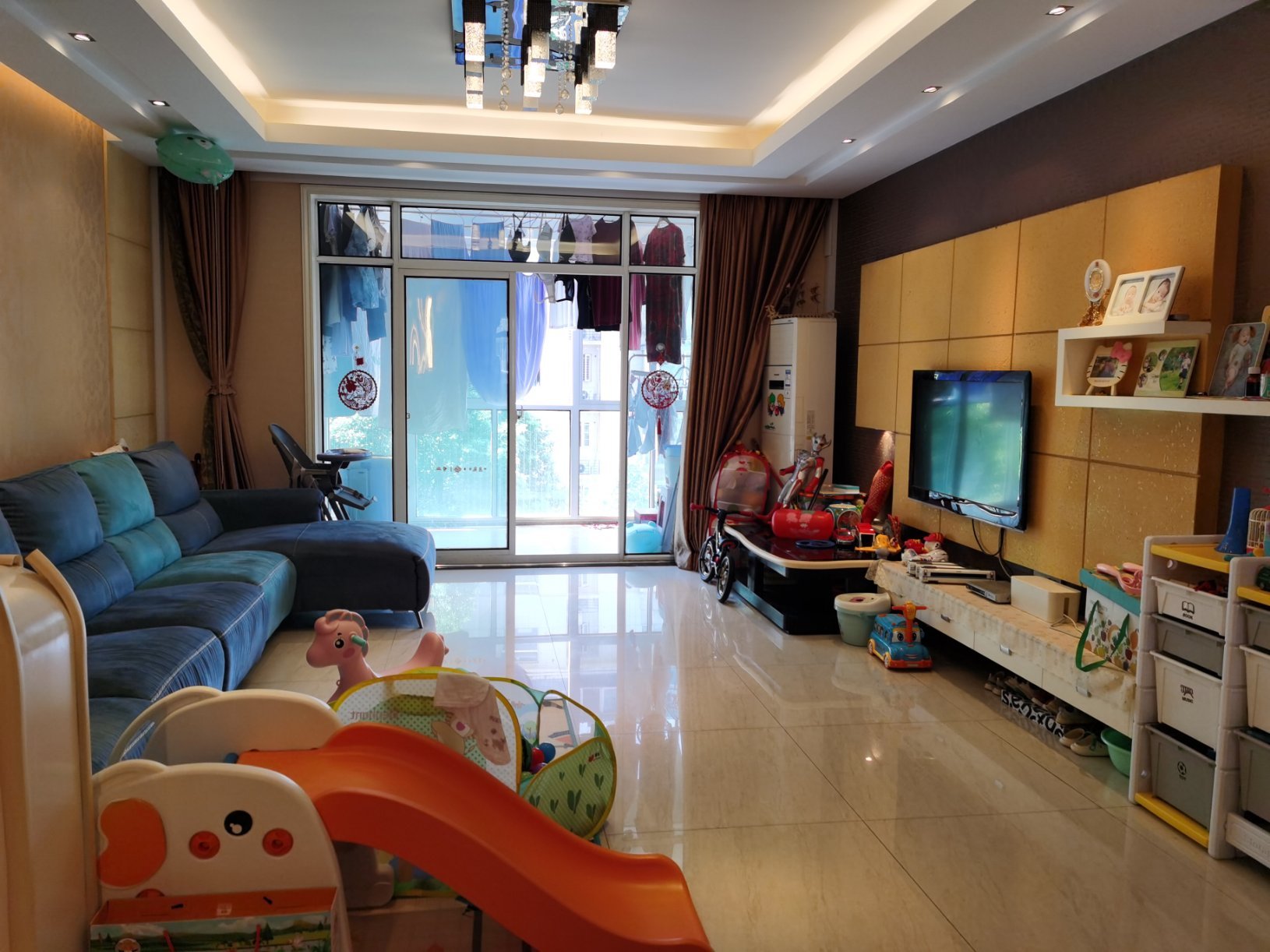 雅乐居,新出好房 雅乐居 大4房2厅2卫 带24平车库 怜包入住1