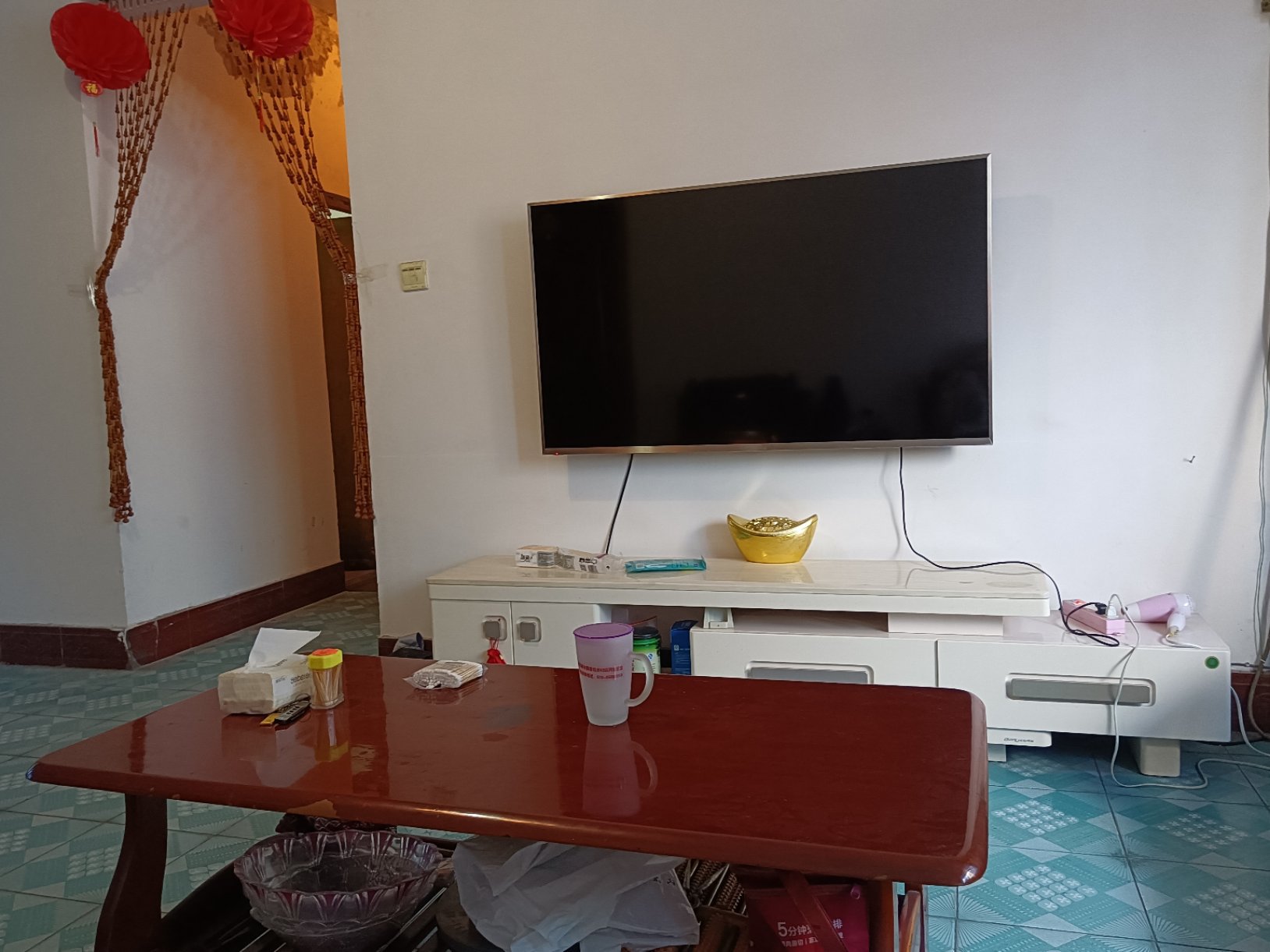 三元宫,城市中心,一小和公园附近。3