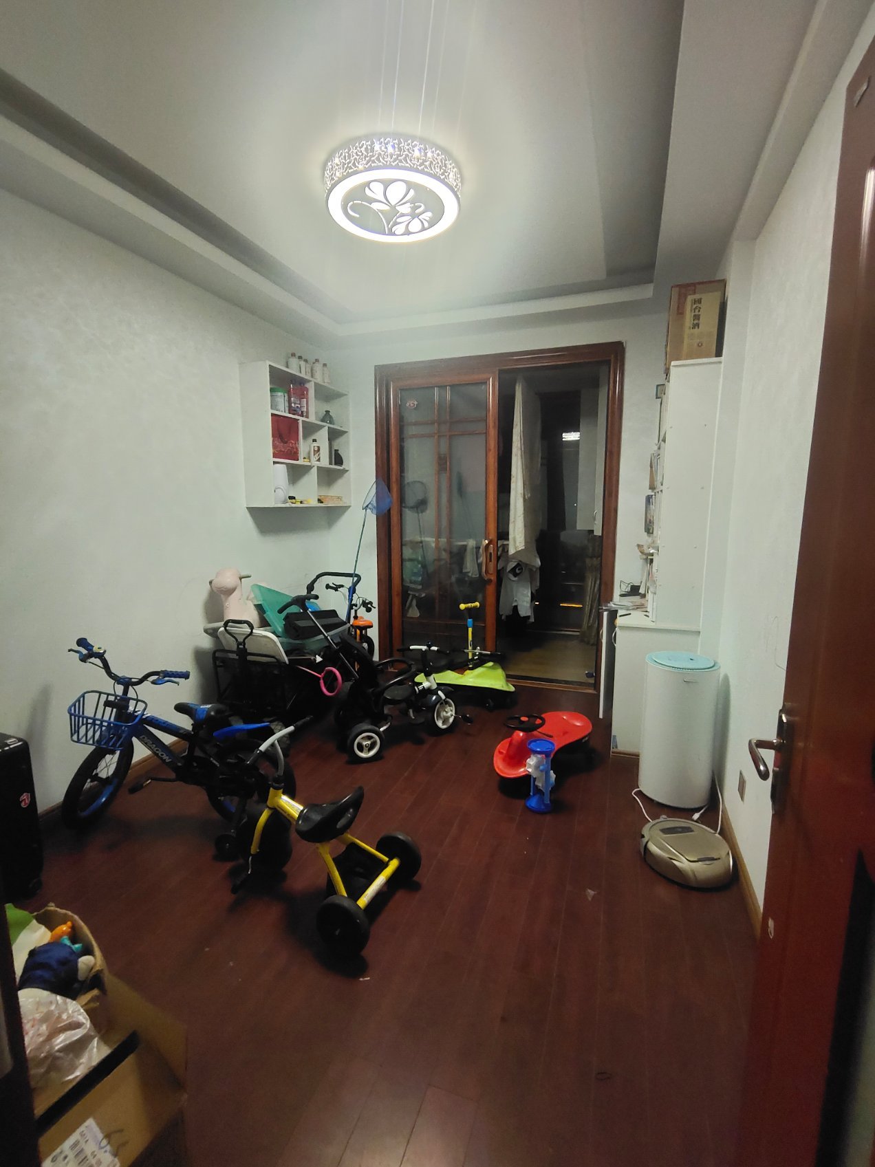 阳明汇川一号,汇川阳明一号四室二厅二卫二阳台,豪装修6