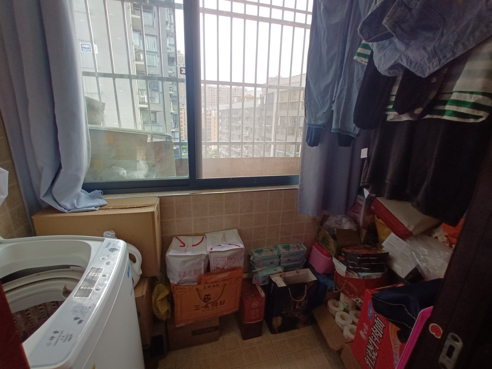 柳林春晓,北京路,柳林春晓精装三室。11