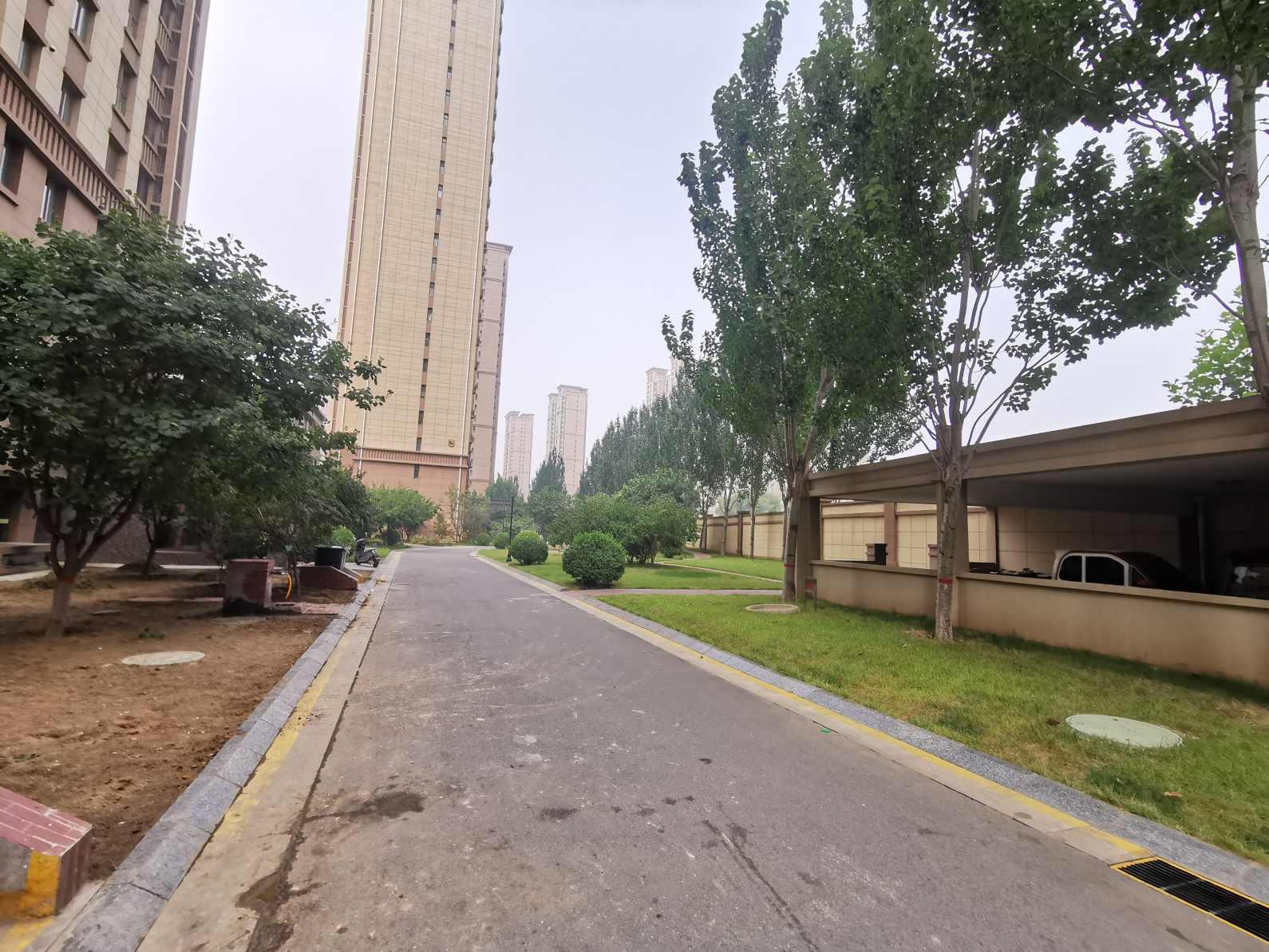 丽景蓝湾C区,急售 卓正 丽景蓝湾C区 毛坯房 主卧带套房 送车位16
