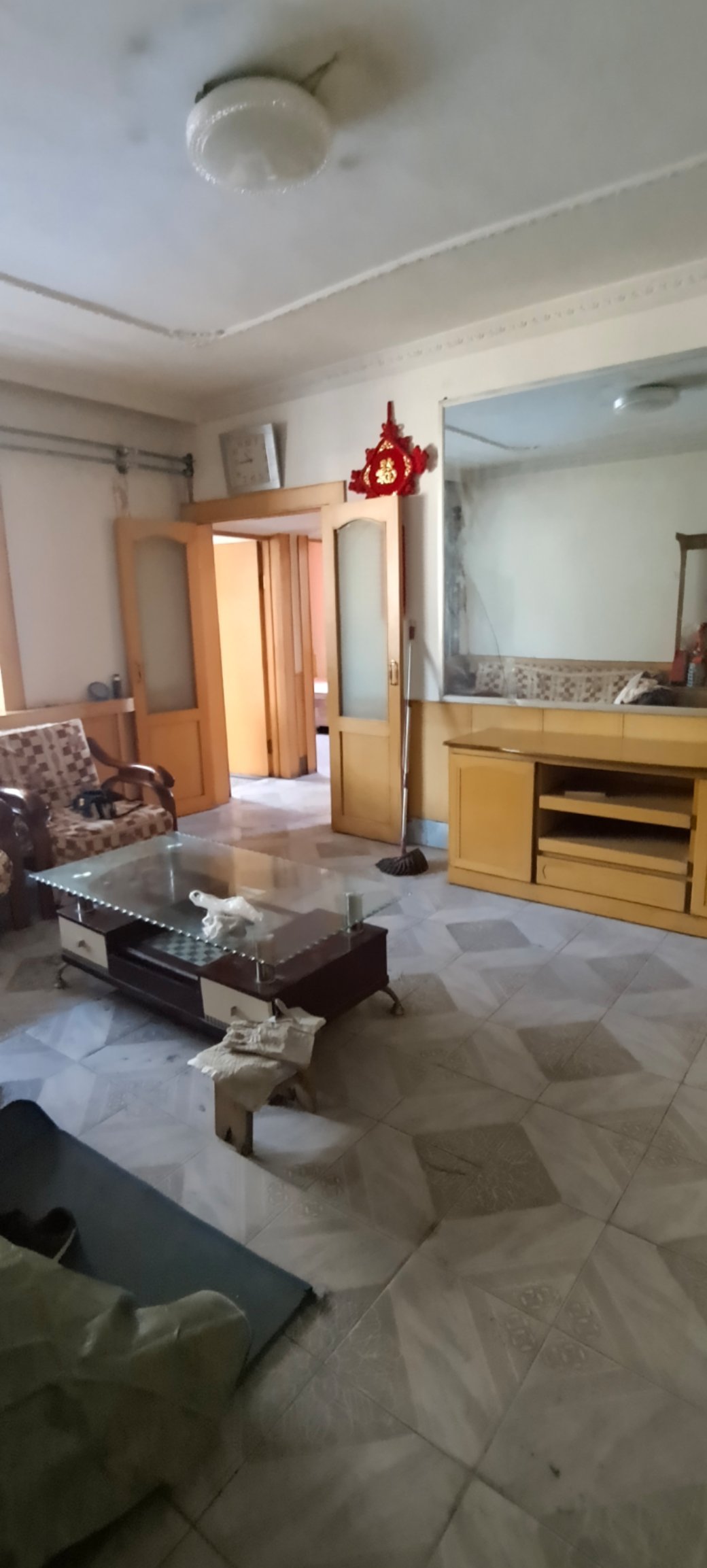洪东小区,洪东小区简装两室一厅一卫,次顶层,阳煤职工可改名字4