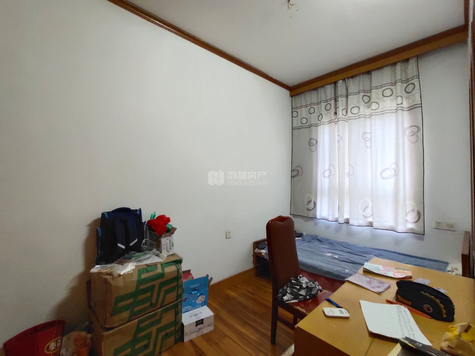 铁路八村,户型通透装修清爽扩大了面级7