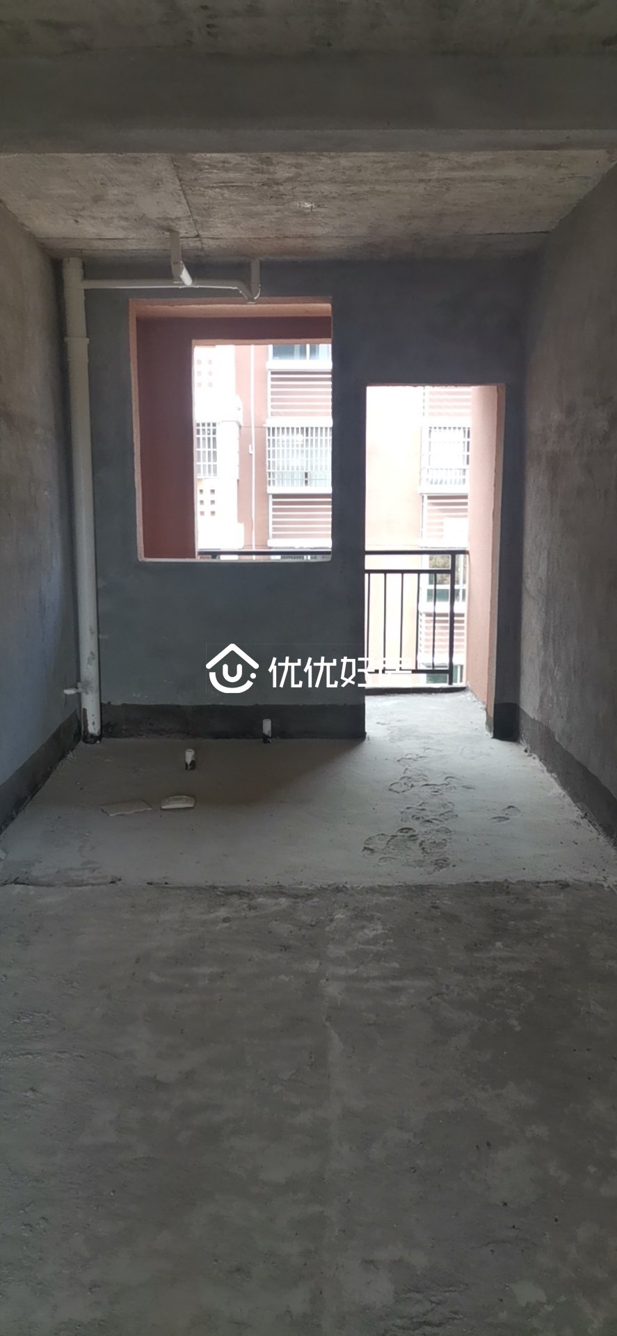 林安花苑,南北通透,阳光十足、送储藏间,采光效果很好,环境优雅。4