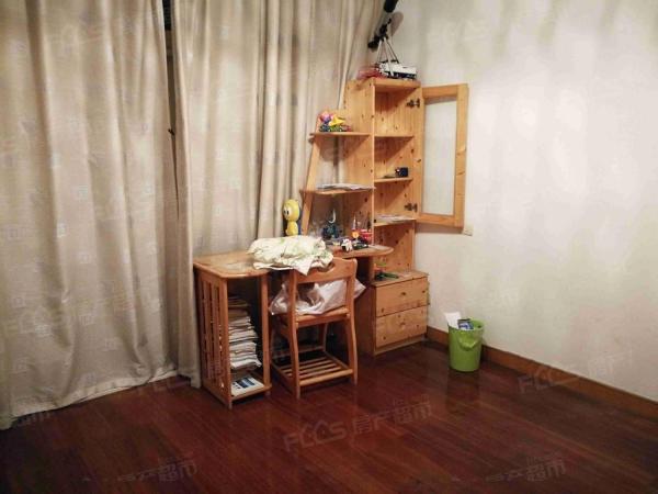 大树花园,大树花园,学校名额在,满2年,有钥匙5
