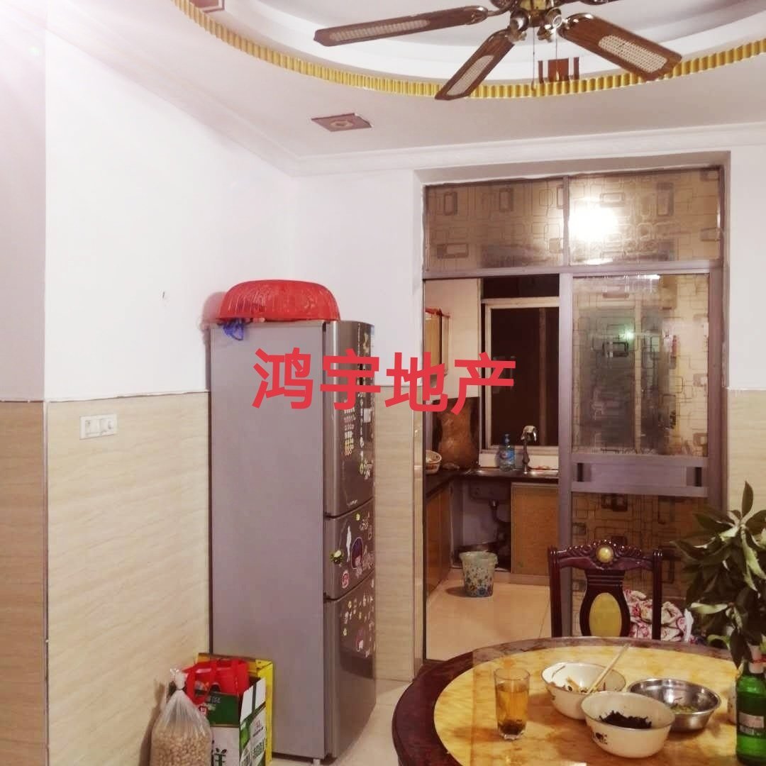 新景小区,带车库20个平方,性价比特别高,买它买它买它2