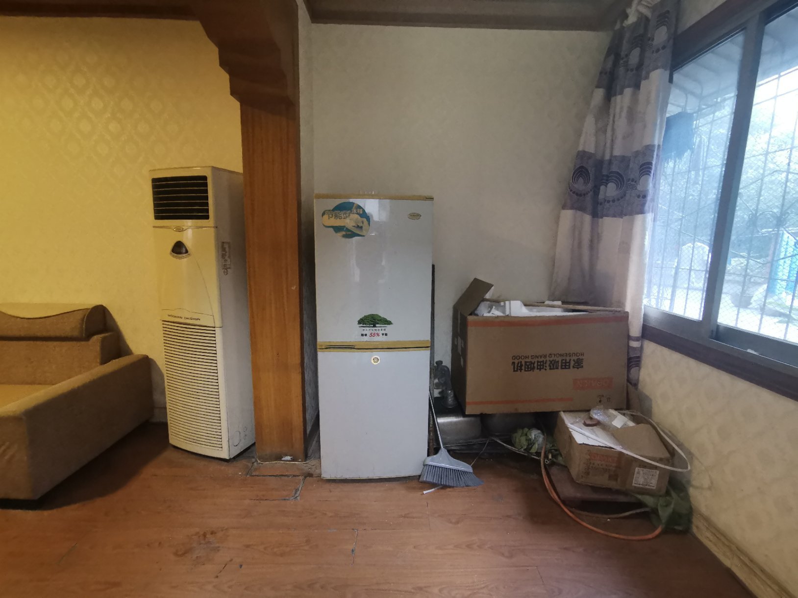 平桥单位房,平桥单位房 两室两厅一卫4