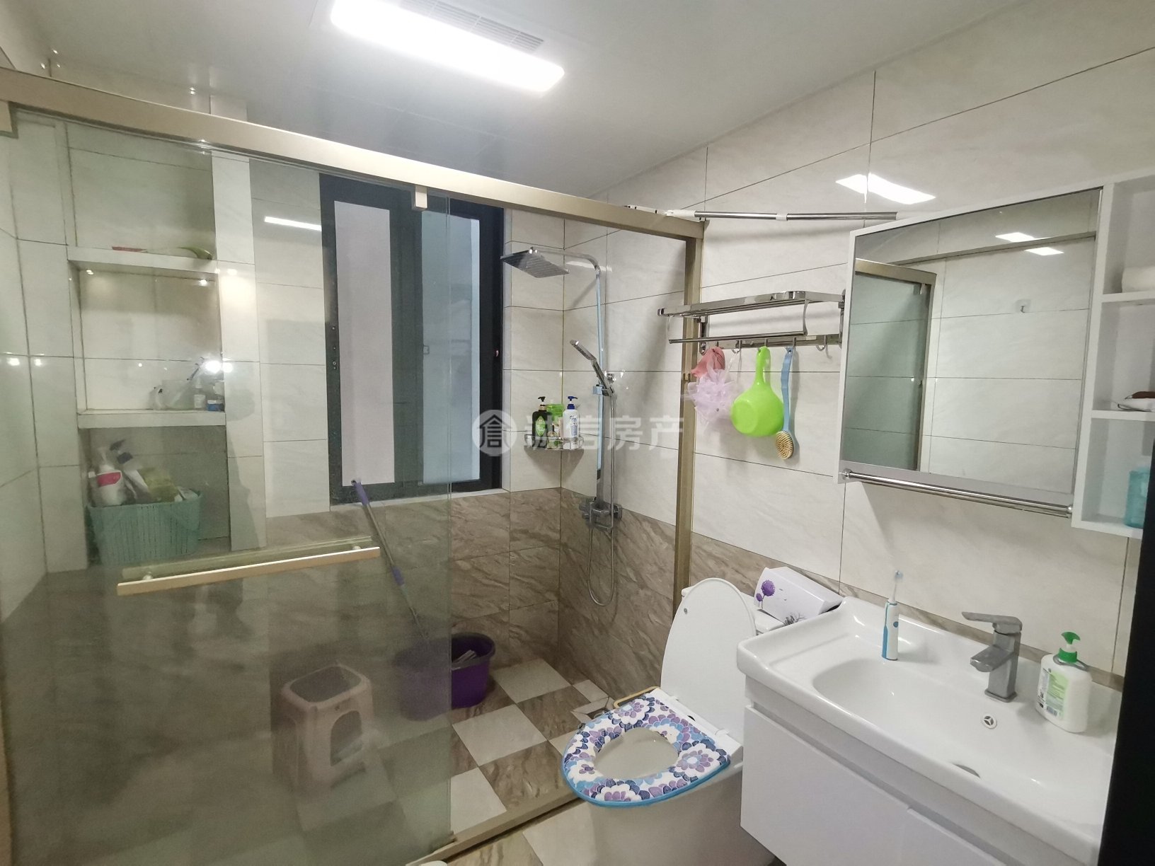 CBD万达广场,出售CBD万达住宅 全屋地暖 品牌家具 诚心出售4