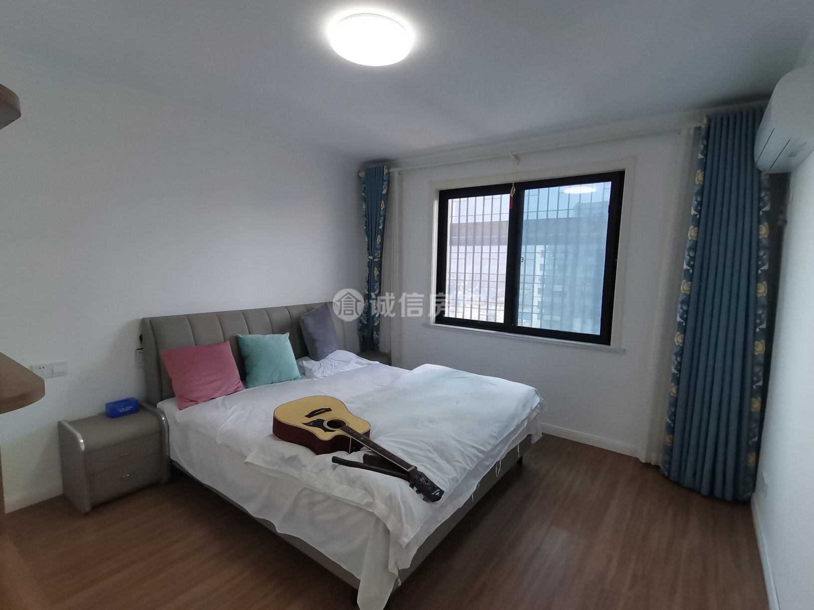 CBD万达广场,出售CBD万达住宅 全屋地暖 品牌家具 诚心出售3