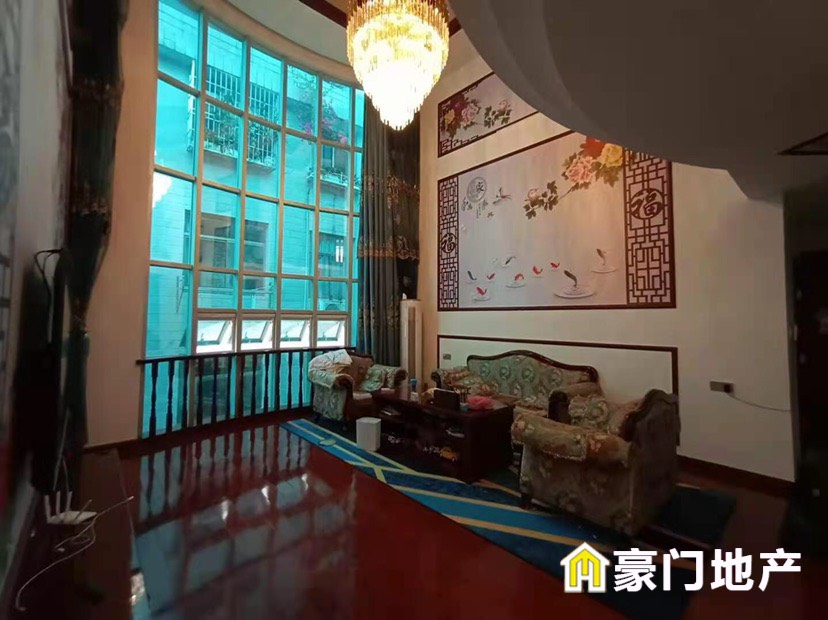 国税花苑,国税花苑独栋带车库,赠送一楼,顶楼可做独立2房出租2