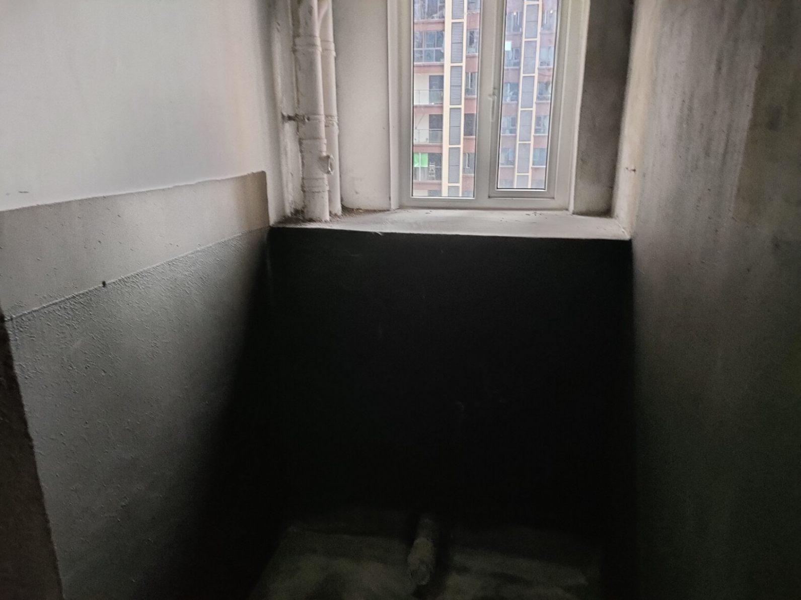 正黄金域香江,河东新盘,拿就装修适合4
