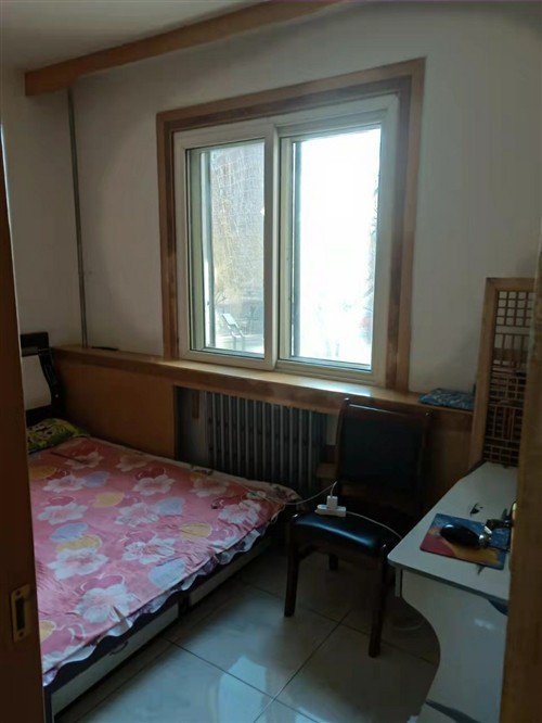 大众小区,大众小区 电梯2楼 3室2厅1卫34万元7