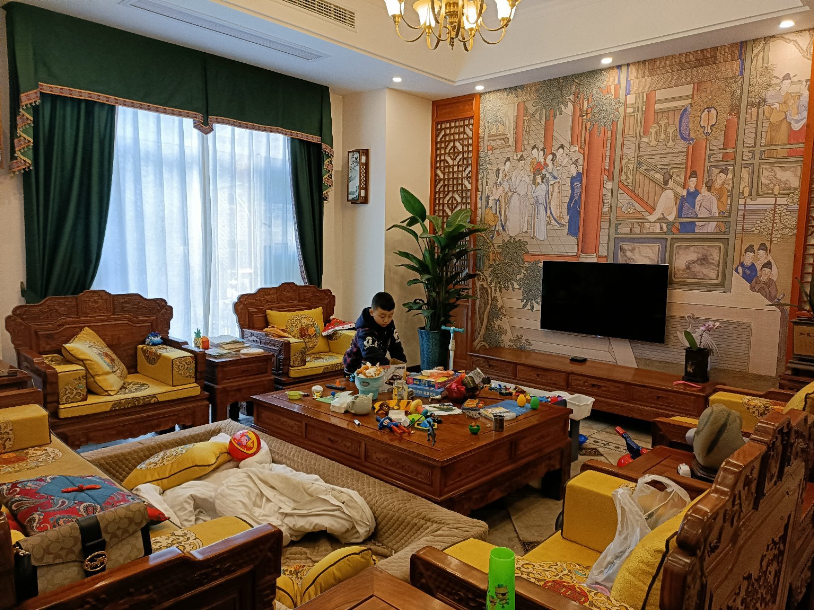 南湖花园别墅,南湖联排别墅原房东自住房,带前后花园,1