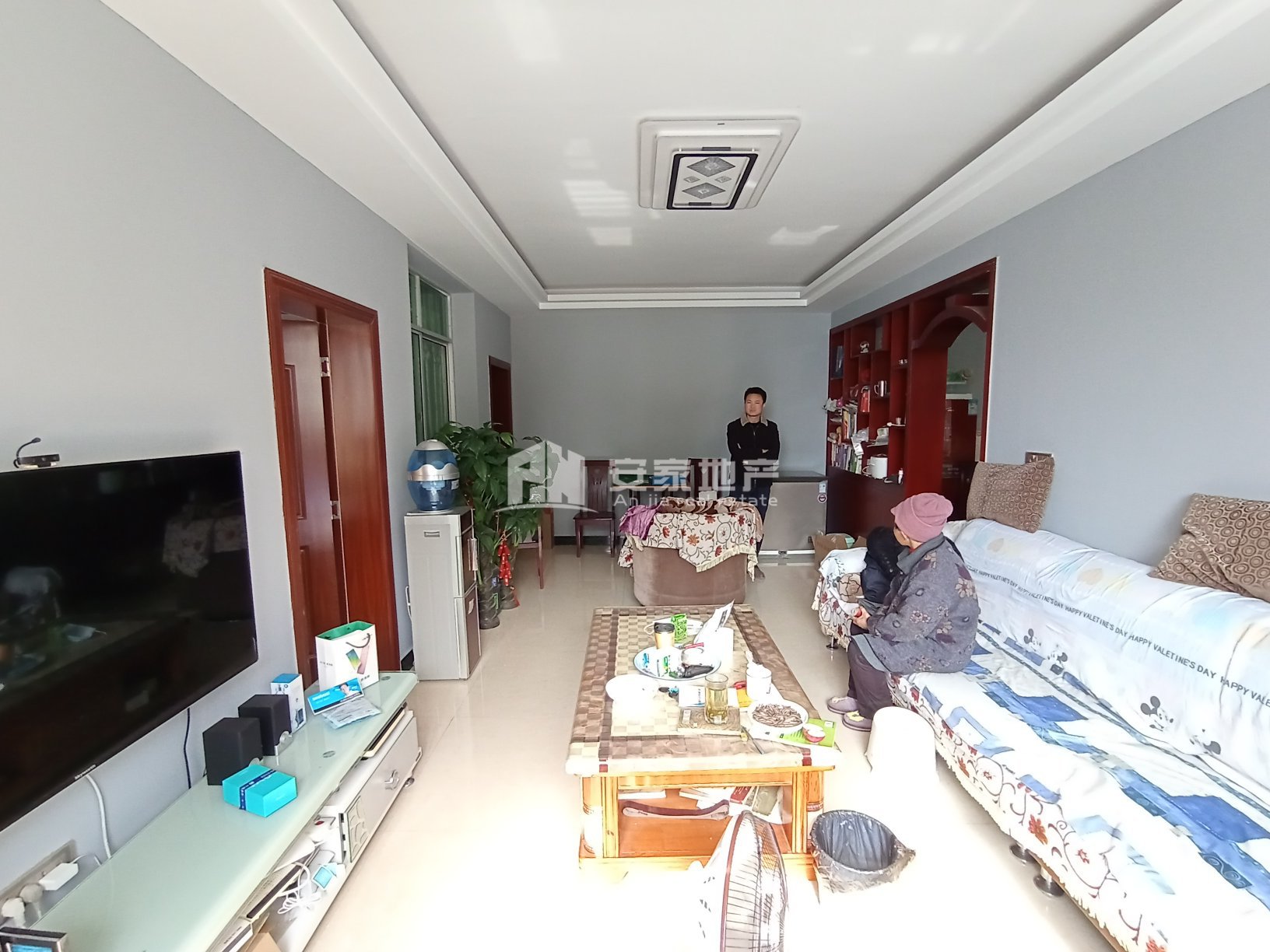 东方鑫村,东方新村3室两厅两卫115平米诚心出售6
