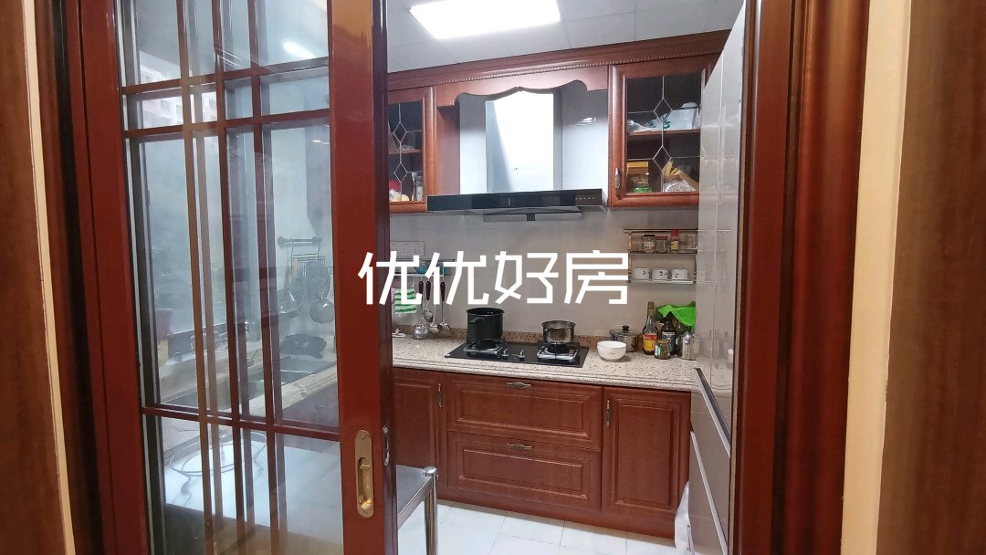 半山逸城A区,半山逸城中排4室豪装大户型出售8