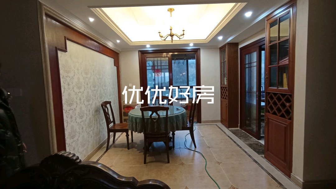 半山逸城A区,半山逸城中排4室豪装大户型出售7