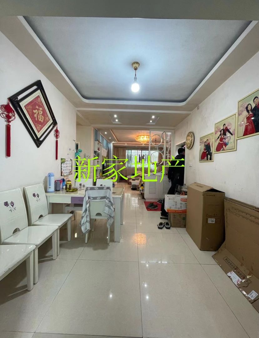 农贸市场,金都苑二栋一单元303带车库8
