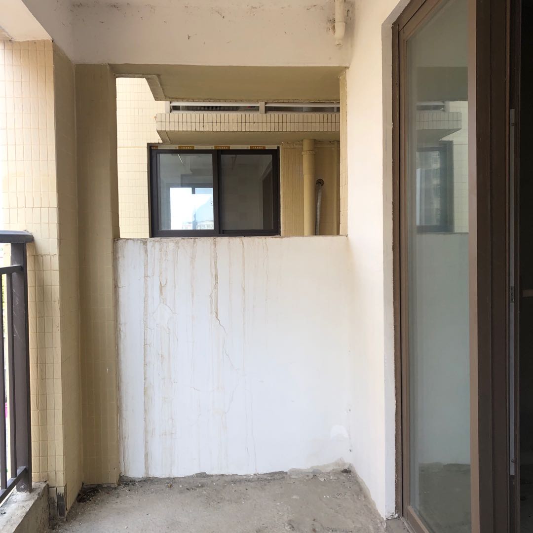 龙光普罗旺斯北区,汽车站旁 龙光普罗旺斯 北区清水四房2