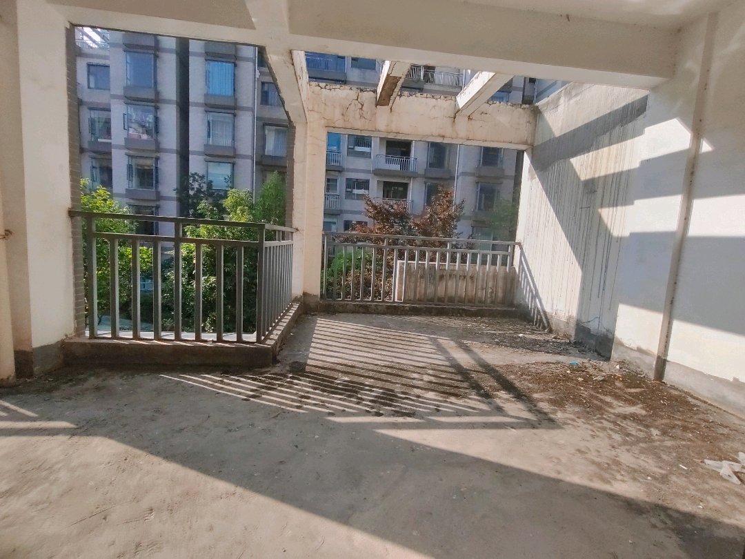 阳光花园御园二手房出售