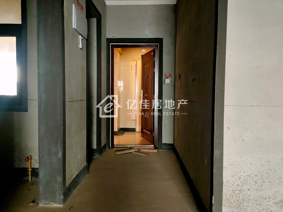 绿洲望嵩文化广场,市中心!绿洲文化广场,好楼层,百变毛坯6