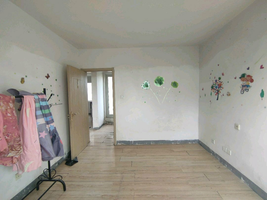 阅海万家F2区,阅海万家F2区 三室南北通透 毛坯房东A户型8