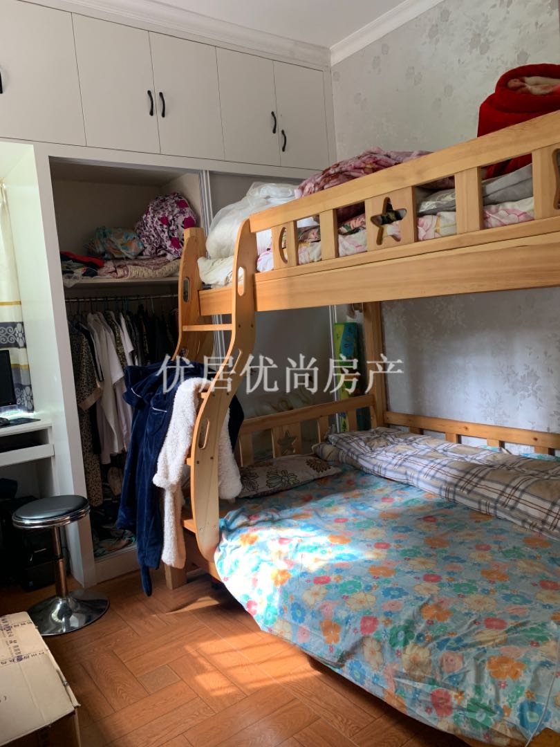 龙锦湾,已下证、带平台、看房约2