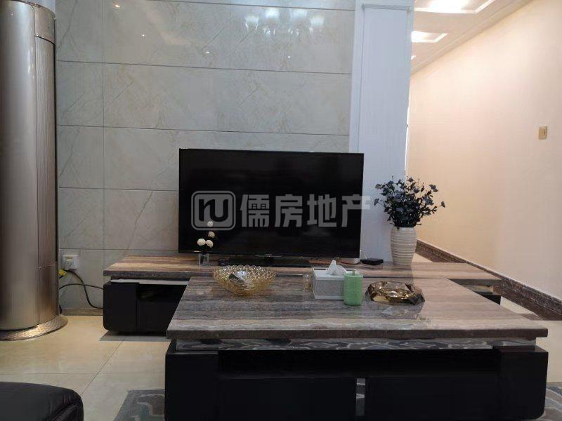 天龙家园,校区房,停车方便,出行方便,5