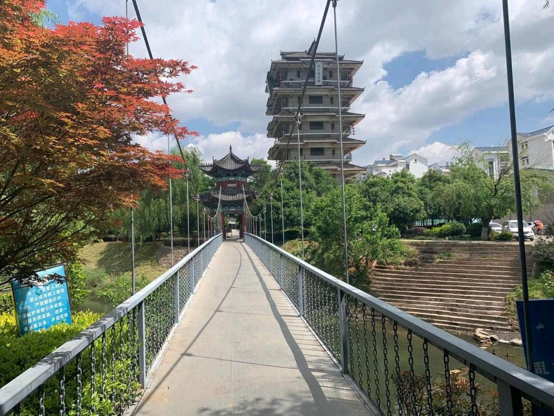 珠江源古镇,珠江源古镇8000元/月515㎡6室3厅3卫3阳台精装东南2