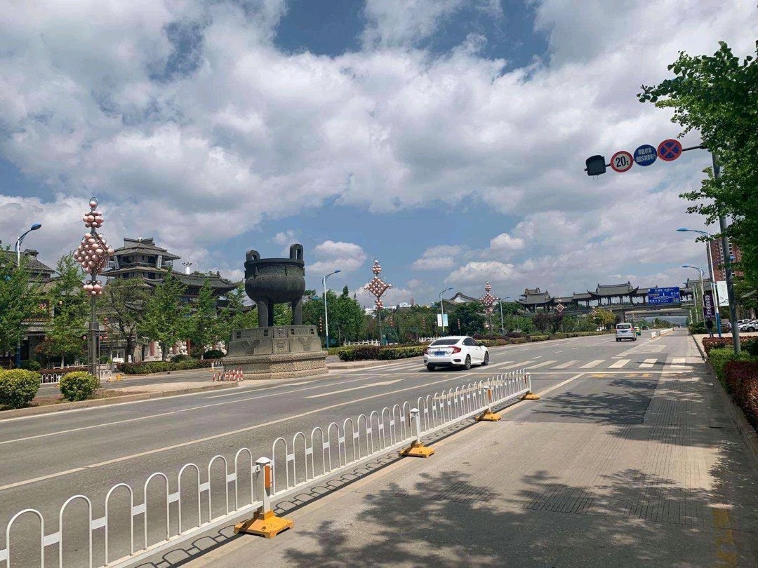 珠江源古镇,珠江源古镇8000元/月515㎡6室3厅3卫3阳台精装东南5