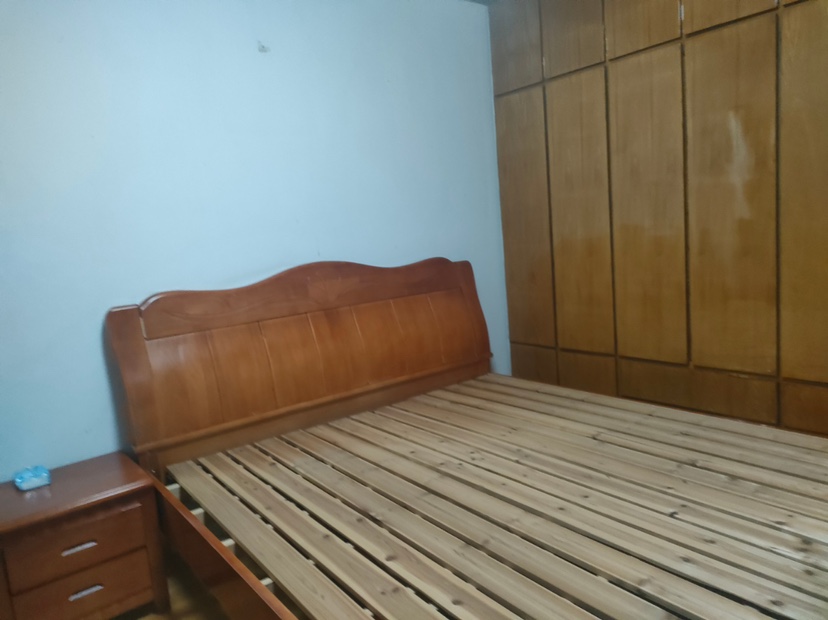 商南新村,商南新村 长小十五中 中等装修 诚心出售 户型方正1