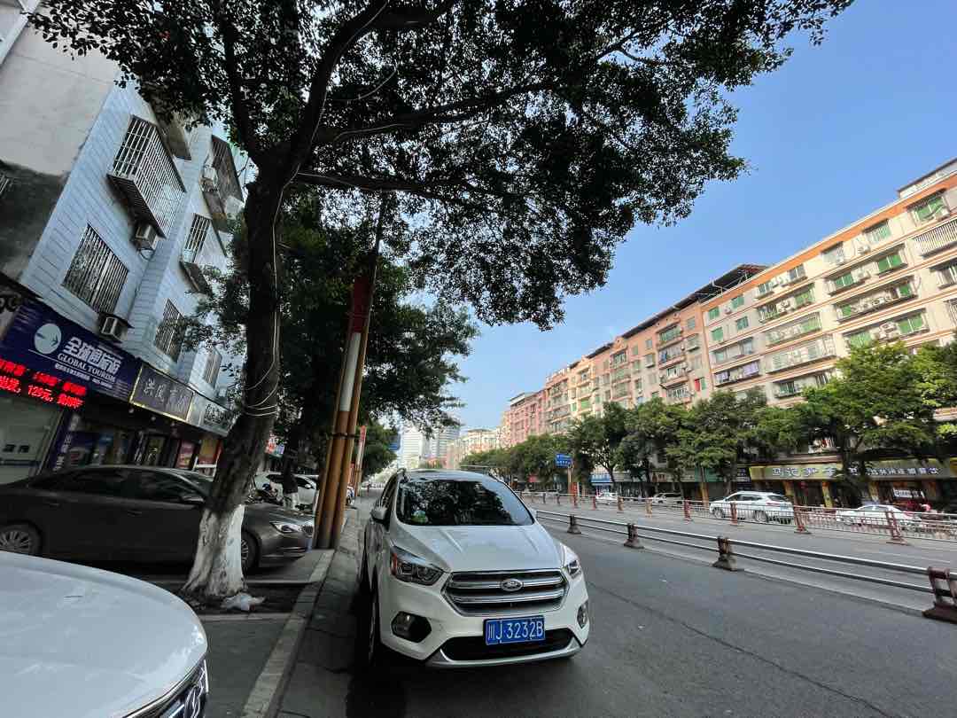 五十米大街,五十米大街正街上,大门面急售8