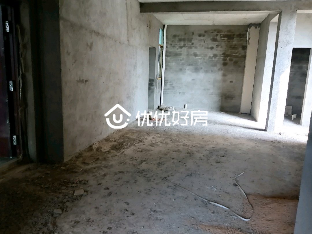 篁竹街,篁竹街自建房经济实惠 阳光充足 楼下带储物间 有钥匙随时看房2