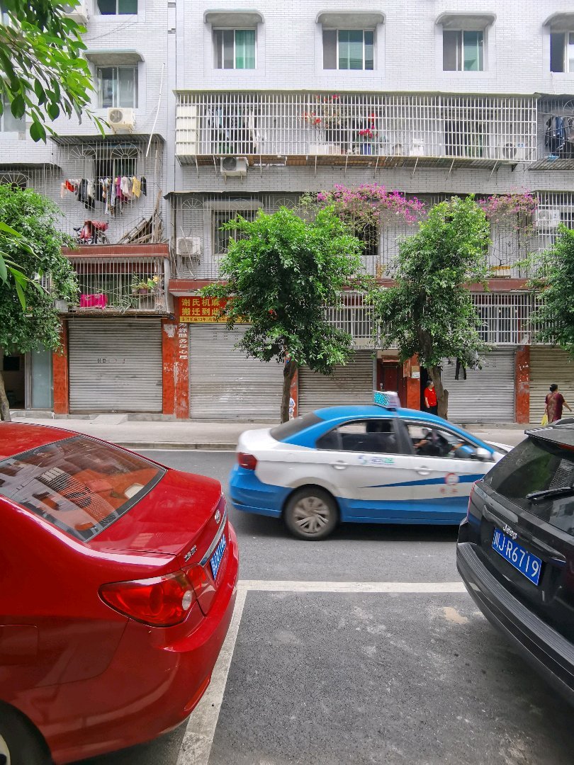机房街,周转急用钱,好房特卖,仅售26万元 决不食言3