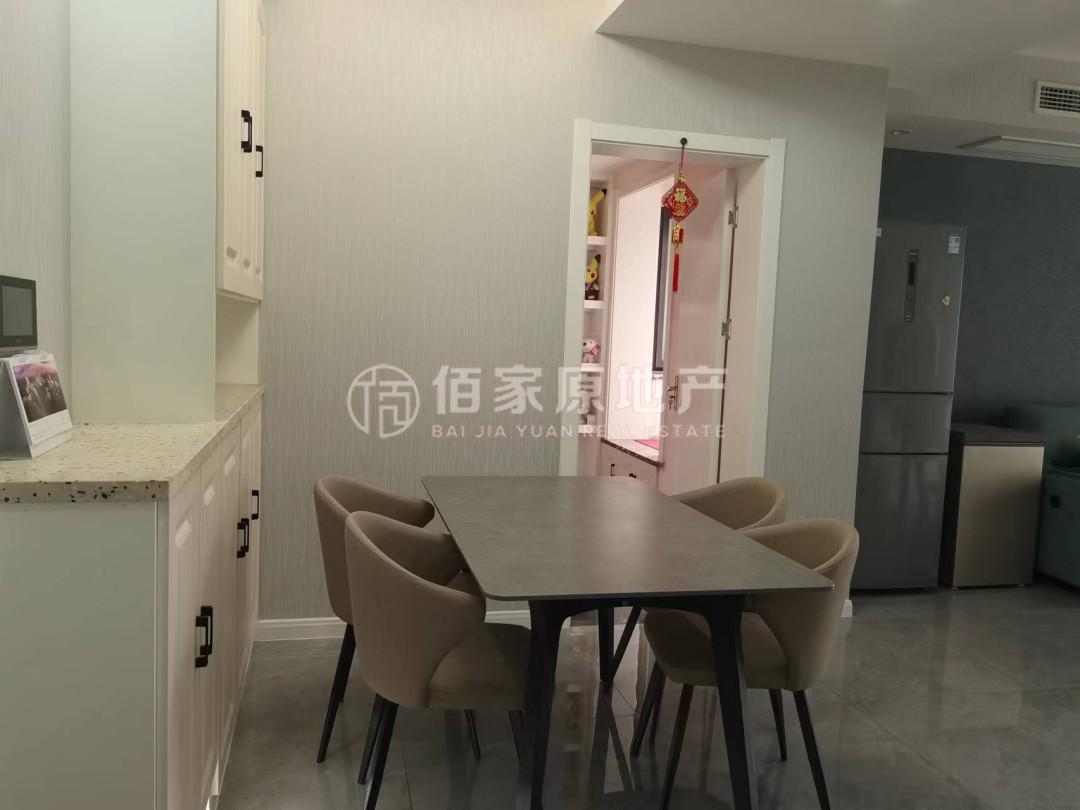 恒盛金陵湾,精装2室2厅1卫1阳台真漂亮,错层设计真时尚4