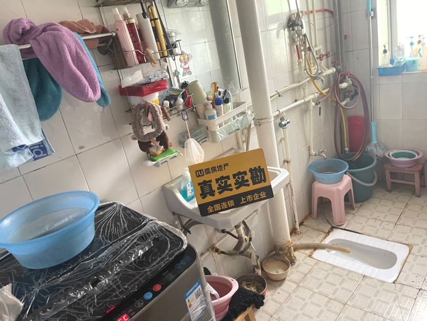 吉安小区,吉安小区简装两室两厅步梯中层2