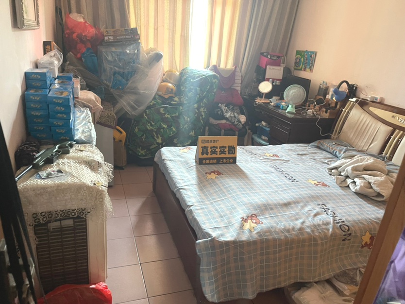 吉安小区,吉安小区简装两室两厅步梯中层5