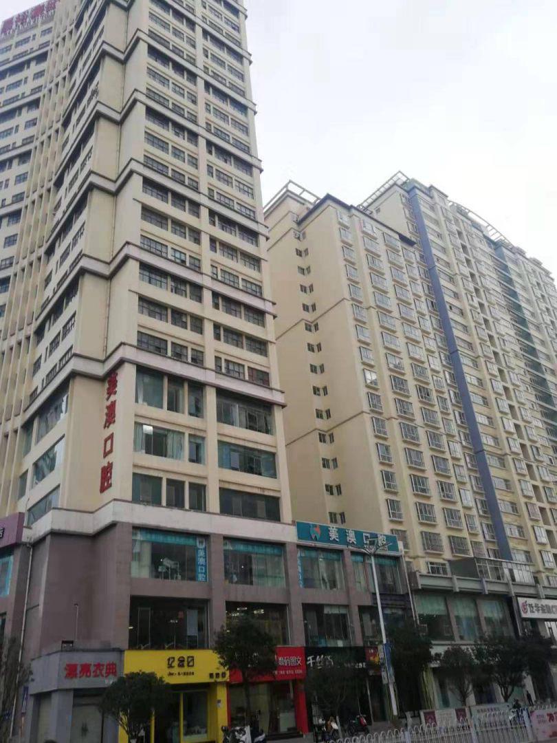赢城世家,赢城世家84平方带一部分家具房东诚心出售2