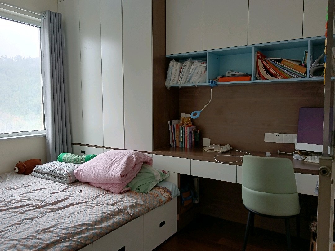 四季花城老A区,四季花城豪装三室南北通透,都是品牌材料,中央空调地暖1