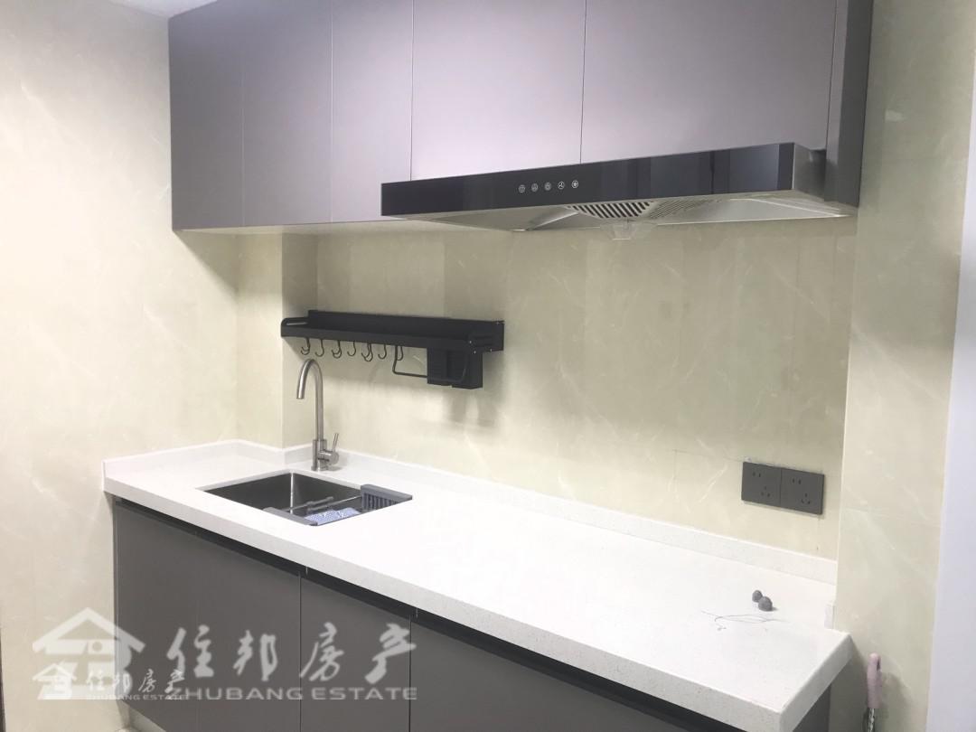 一方大厦,建设三路双地铁口 全新精装 便宜出售5