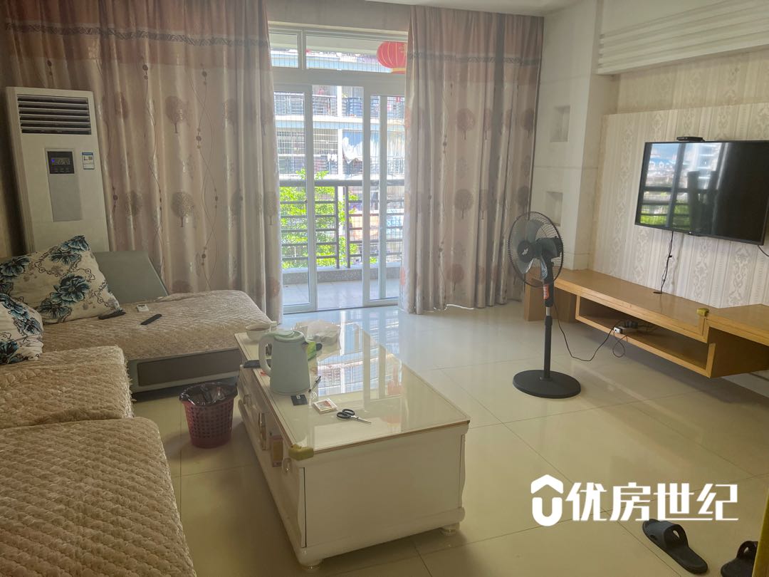 东湖豪门,东湖豪门 3-2-1-2 居家装修,电梯中层136万1