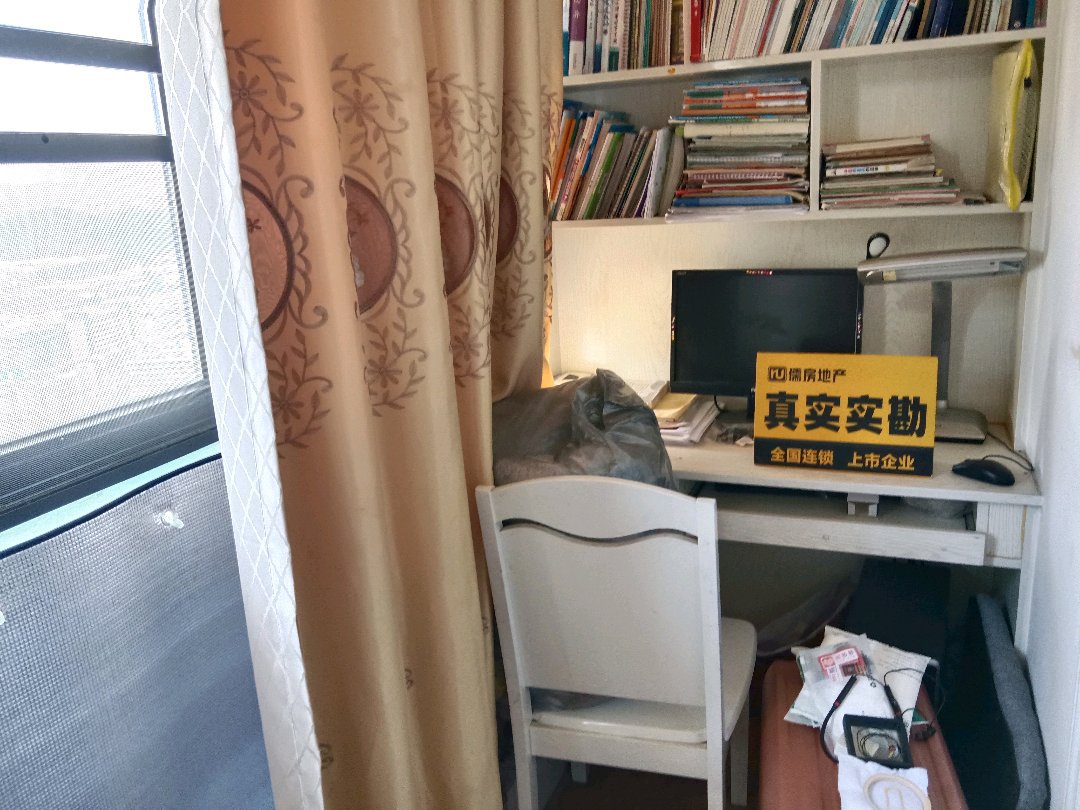 朗琴国际,三中门口的房子 对面华夏公馆9