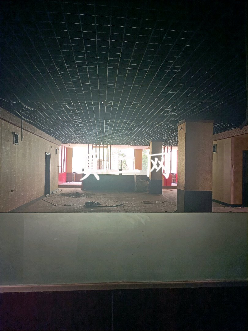 天园城中城,B城区西大街北(水上乐园国际广场B4)1一2层自北向南第4间7
