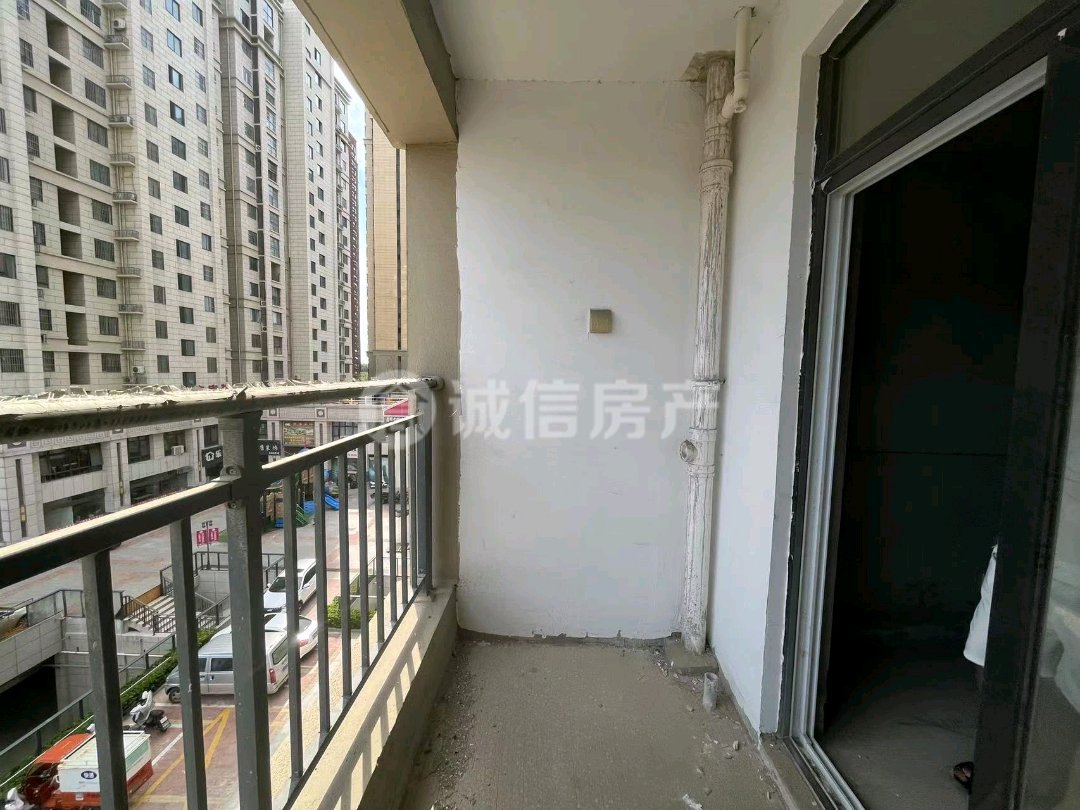 汇豪新天地,毛坯,随意装修,房型好4