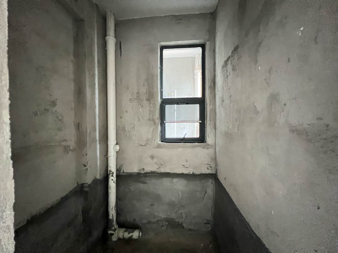欣华理想城,理想城现房毛坯即买即装修7
