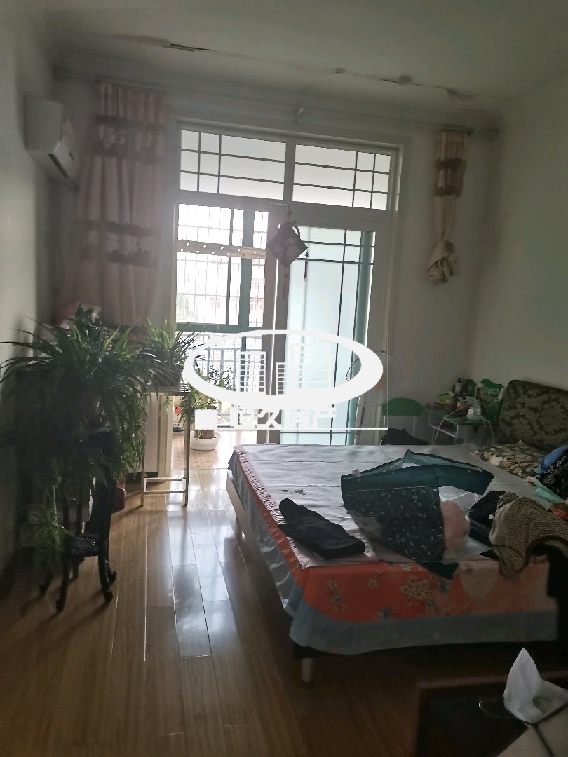 金诚博雅花苑,新区步梯好楼层两居室,简单装修5