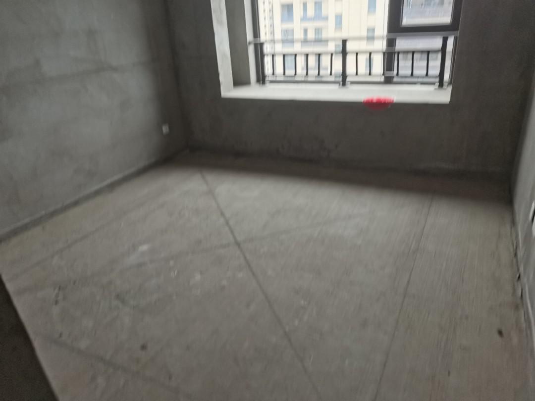 绿地国际花都,真正的地铁楼盘,绿地国际花都精致2室2厅1卫1阳台2